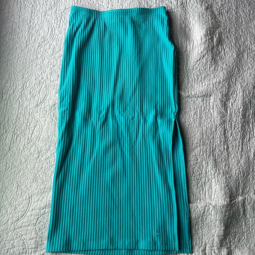 Nike Women's Vibrant Blue Pencil Skirt